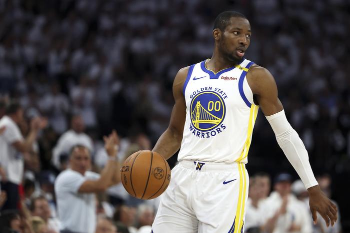 麻将胡了模拟器-场均24分，一年只有600万，库明加，你还敢要顶薪吗？