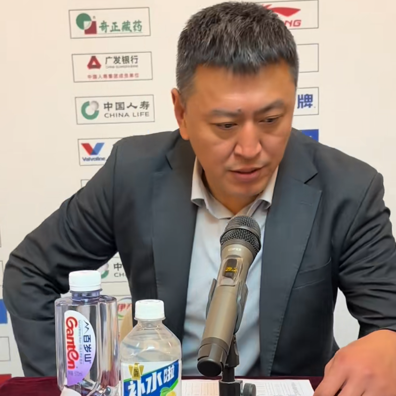 麻将胡了模拟器-胜深圳采访！王世龙直指新外援补劣势，汉兹亲承未完全融入仍暴走